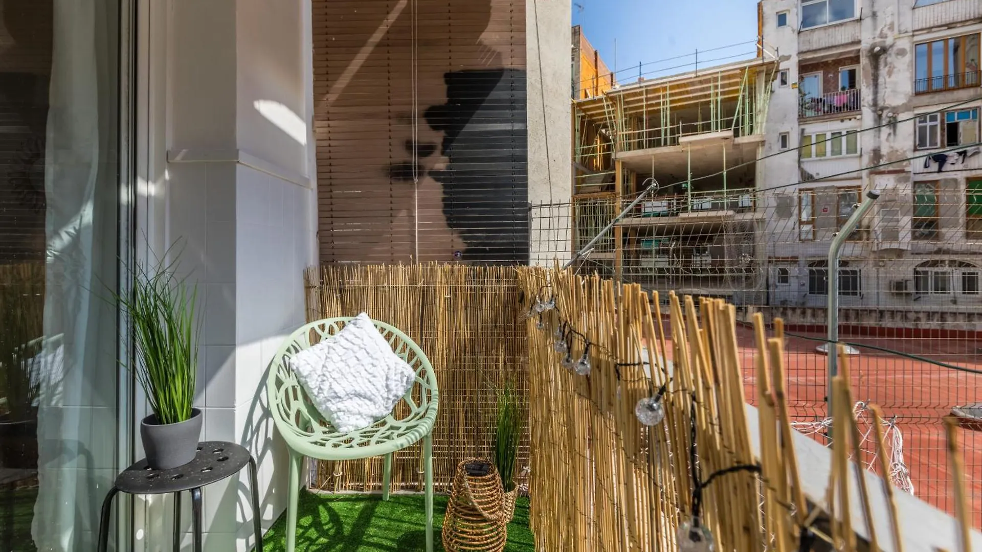 13Par1004 - Fabulous Apartment In The Heart Of Barcelona